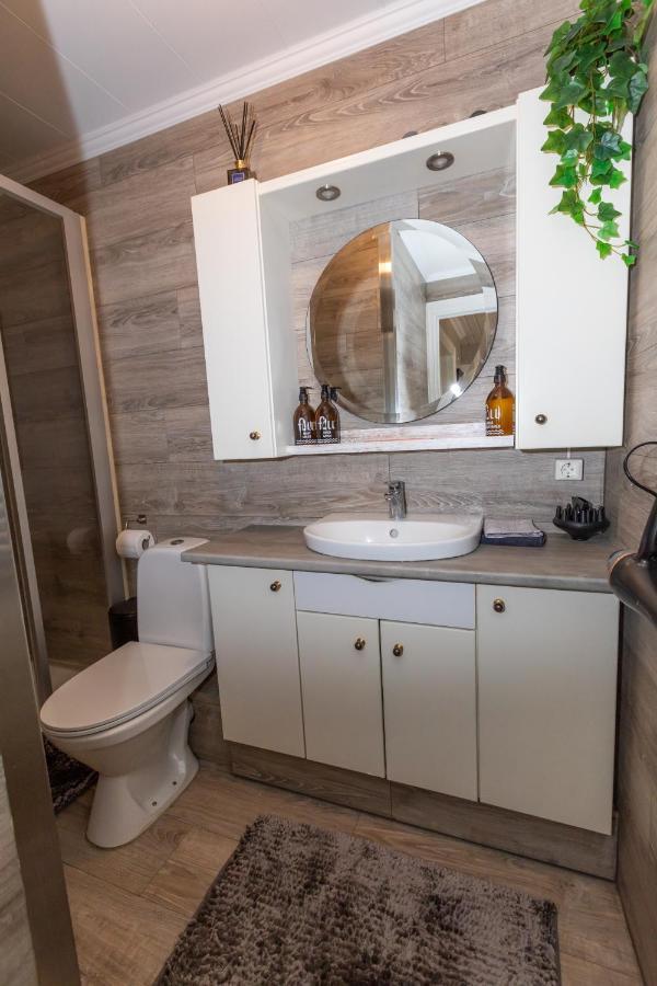 Lovely 2-Bedroom Apartment In Akureyri Luaran gambar