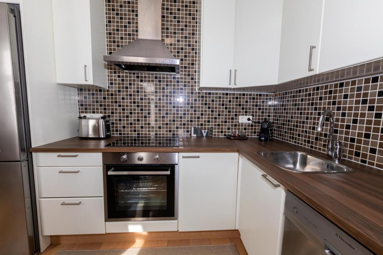 Lovely 2-Bedroom Apartment In Akureyri Luaran gambar