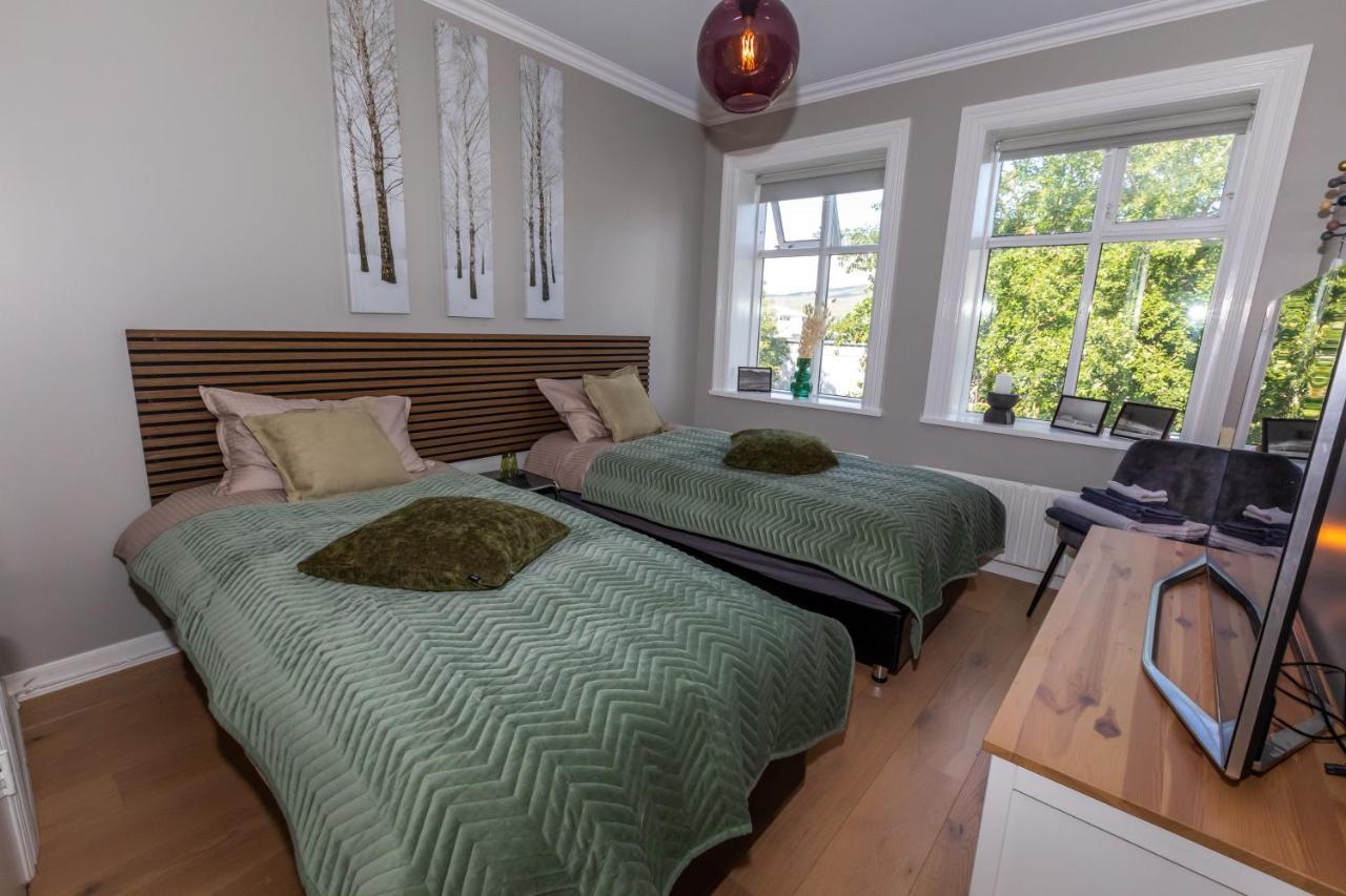 Lovely 2-Bedroom Apartment In Akureyri Luaran gambar